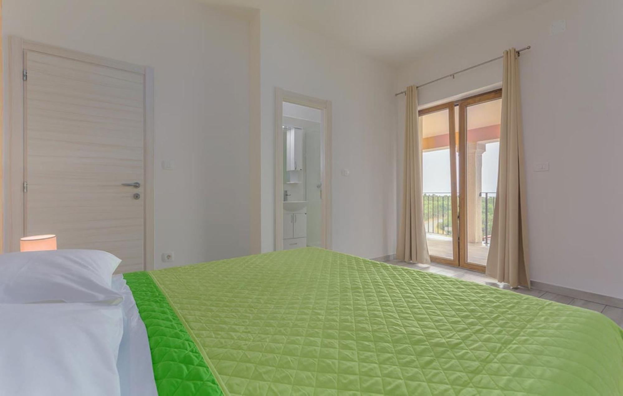 Villa Santa Lucia Koromačno Esterno foto
