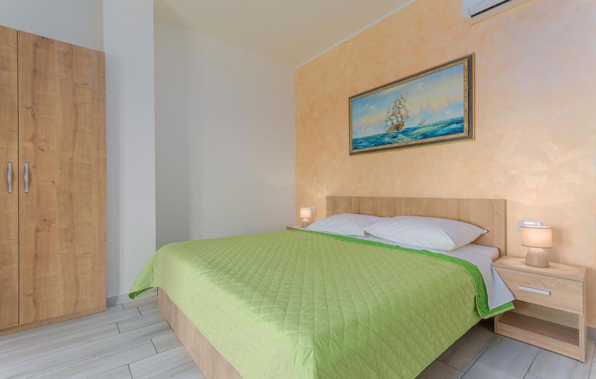 Villa Santa Lucia Koromačno Esterno foto