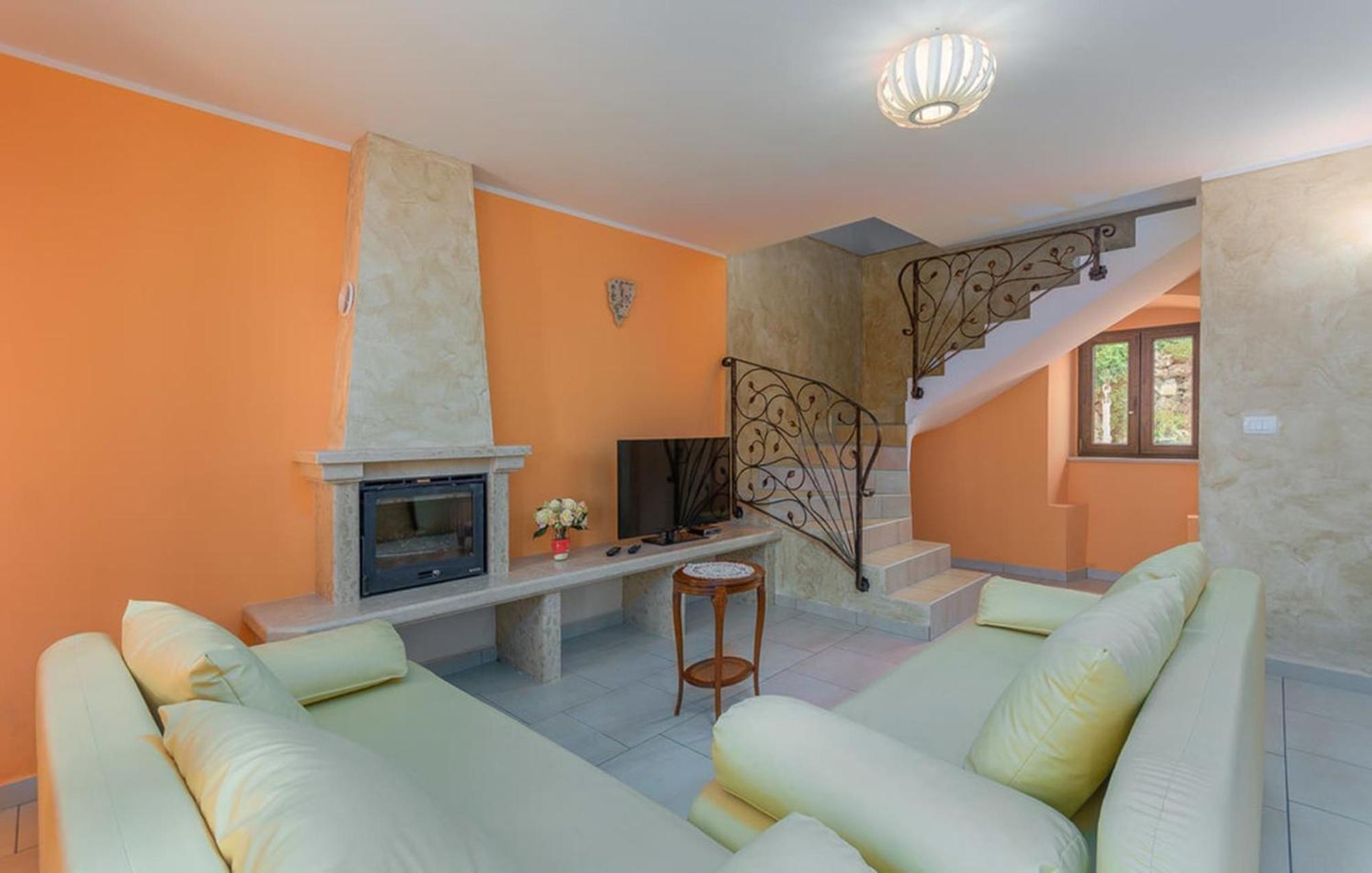 Villa Santa Lucia Koromačno Esterno foto